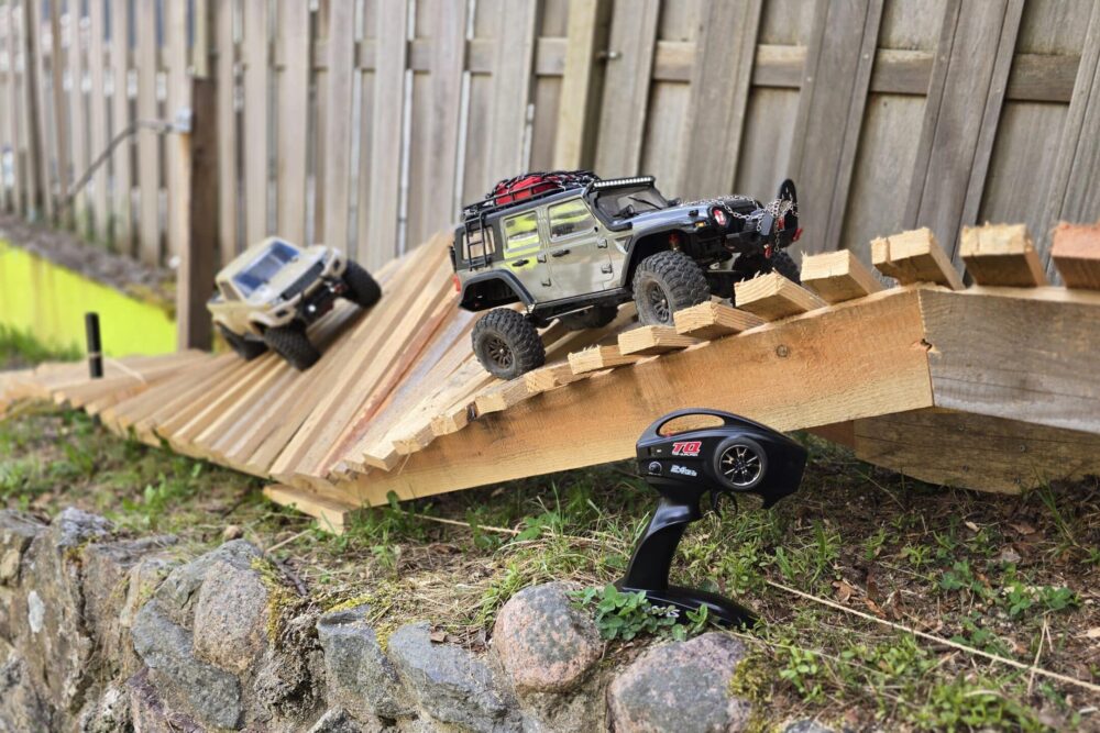 20260418_150045 Action Forest Offroad Rc Crawler Park